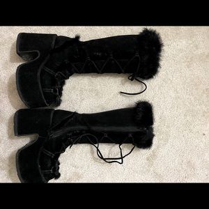 Camel 311 black demonias platform boot